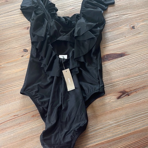 J Crew New Ruffle Scoop back Bathing Suit 4 - Picture 8 of 8